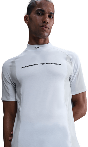 Nike Tech Dri-FIT kortermet trøye - Hvit