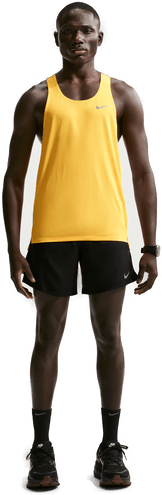 Nike Stride Dri-FIT 2-i-1 shorts