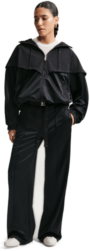 Nike bukse med press og belte