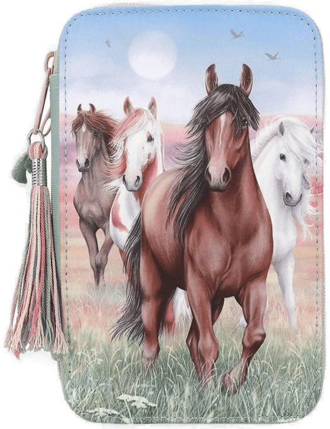 Miss Melody Triple Pennal HOOF CLATTER