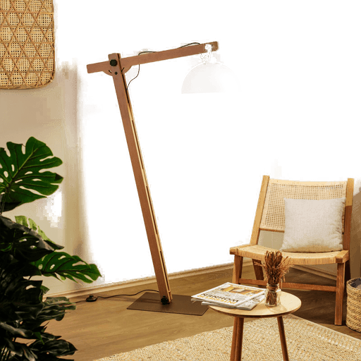 Envostar Gulvlampe med Trestenger