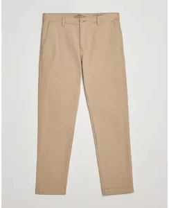 Levi's Garment Dyed Stretch Chino