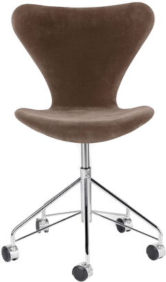 Fritz Hansen 3117 Sjuan