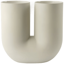 Muuto Kink Vase 39 cm Sand