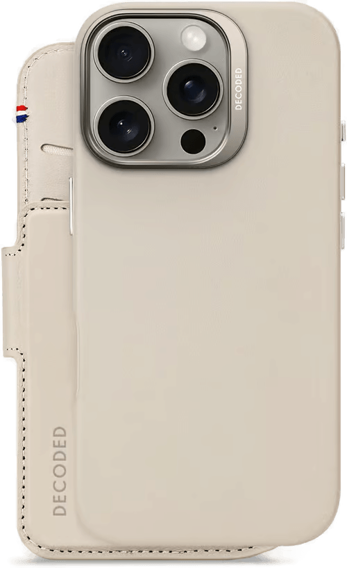 Decoded Leather Detachable Wallet iPhone 16 Pro Grå