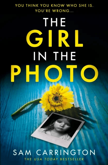 The Girl in the Photo av Sam Carrington