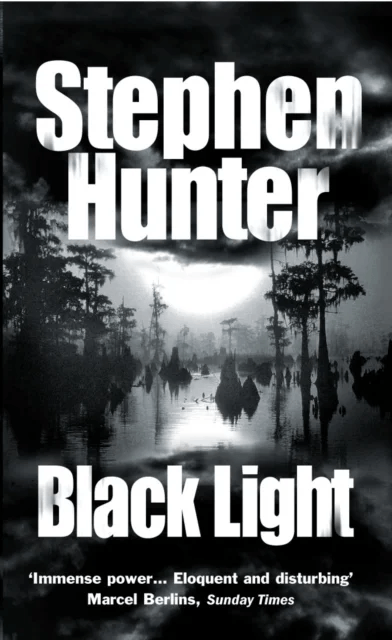 Black Light av Stephen Hunter