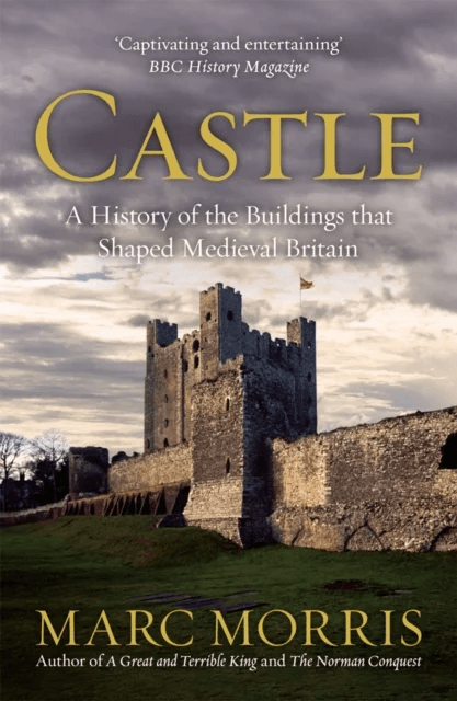 Castle av Marc Morris