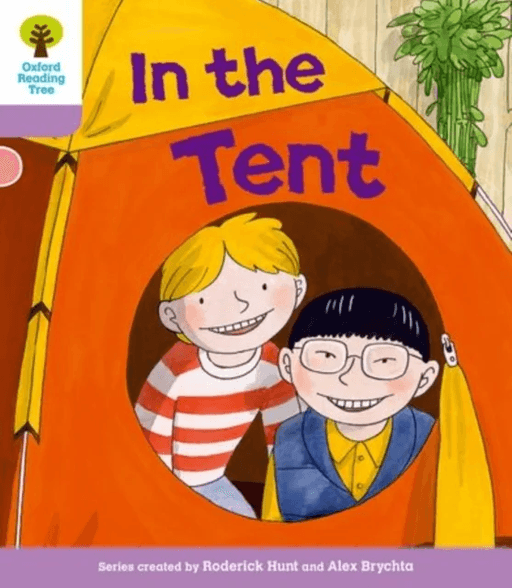 Oxford Reading Tree: Level 1+ More a Decode and Develop In The Tent av Roderick Hunt, Paul Shipton