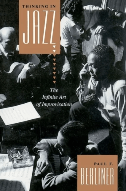 Thinking in Jazz av Paul F. Berliner