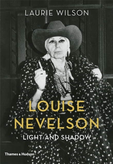 Louise Nevelson av Laurie Wilson