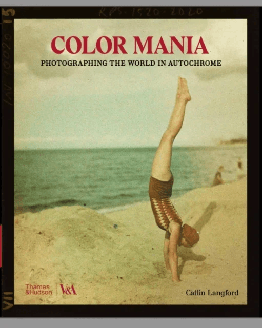 Colour Mania (Victoria and Albert Museum) av Catlin Langford