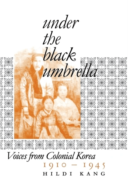 Under the Black Umbrella av Hildi Kang