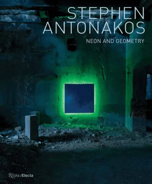 Stephen Antonakos av David Ebony