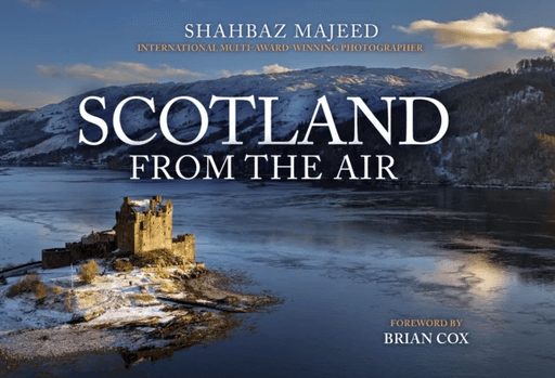 Scotland From the Air av Shahbaz Majeed