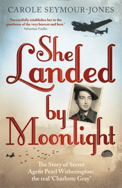 She Landed By Moonlight av Carole Seymour-Jones