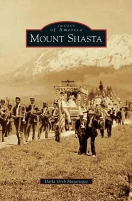 Mount Shasta av Darla Greb Mazariegos