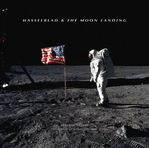 Hasselblad &amp; the Moon Landing av Deborah Ireland