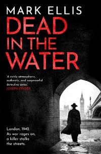 Dead in the Water av Mark Ellis