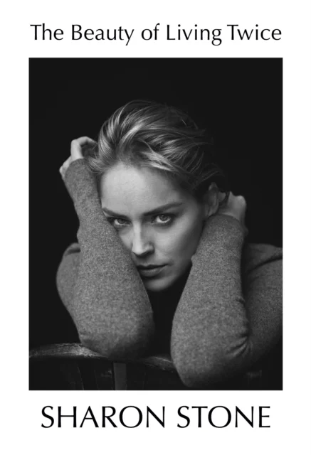 The Beauty of Living Twice av Sharon Stone