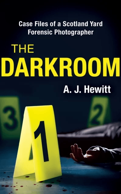 The Darkroom av A.J. Bennett