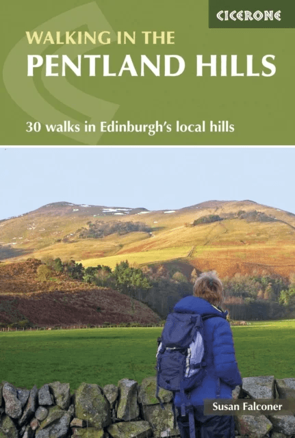 Walking in the Pentland Hills av Susan Falconer