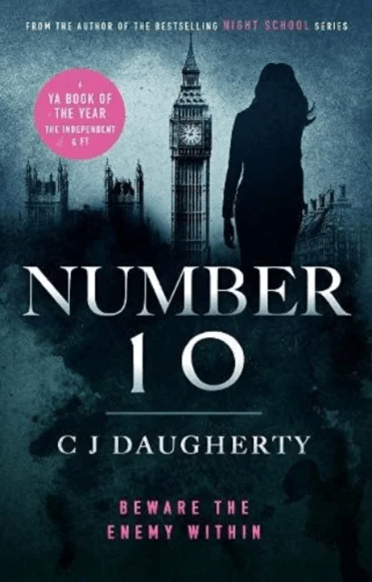 Number 10 av CJ Daugherty