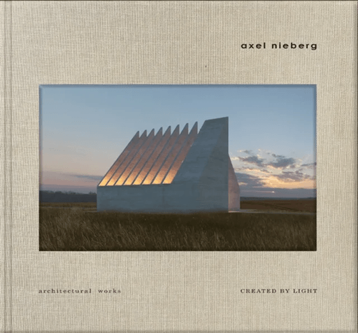 Created by Light av Axel Nieberg, Uwe Cremering