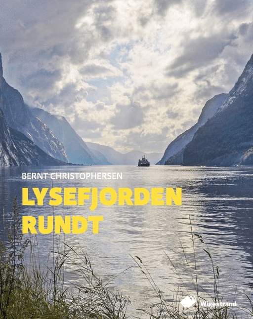Lysefjorden rundt av Bernt Christophersen
