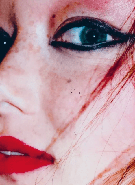 THANK YOU BYE av Clementine Balcaen