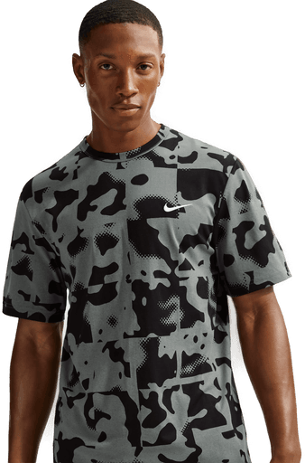 Nike Hyverse Dri-FIT UV T-skjorte