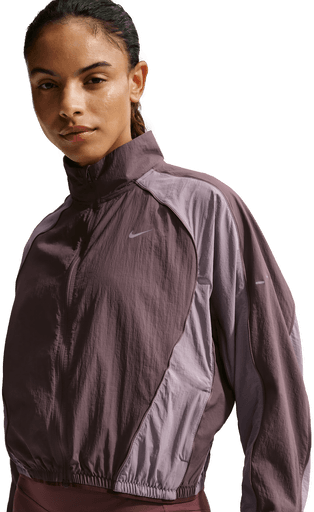 Nike Swift vannavstøtende løpejakke dame
