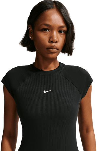 Nike Chill kortermet overdel til dame - Svart