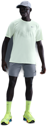 Nike Challenger shorts herre 18 cm Grå