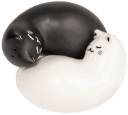 Kikkerland Purrfect Salt & Pepper Shakers