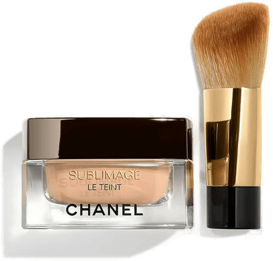 Chanel ULTRA LE TEINT VELVET Foundation