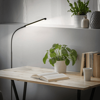 Briloner LED-gulvlampe Mura, svart