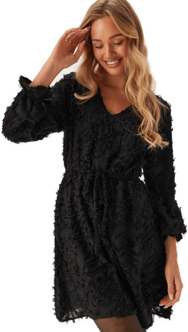Only Onlcammie L/S V-NECK FRILL DRE
