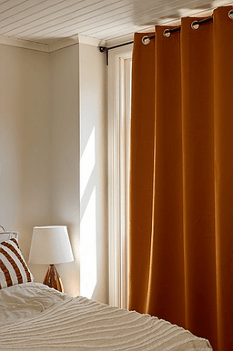 Jotex KYLIE blendingsgardin med maljer