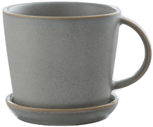 Ernst kopp med fat 8,5 cm Grå