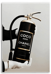 Namly Design Coco Chanel Brannslukker Plakat