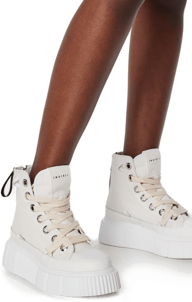 Inuikii Matilda Canvas High