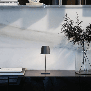 Zafferano Poldina mini bordlampe grå