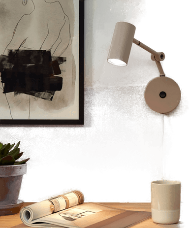 It S About Romi Montreux vegglampe, sand