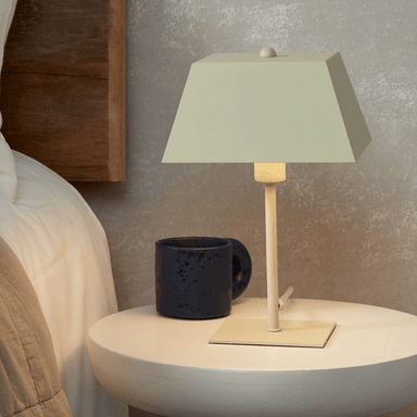 It S About Romi Perth bordlampe, lysegrønn