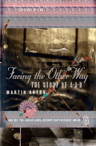 Facing the Other Way av Martin Aston