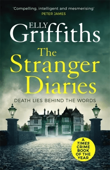 The Stranger Diaries av Elly Griffiths