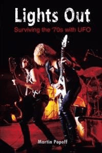 Lights Out: Surviving the '70s with UFO av Martin Popoff