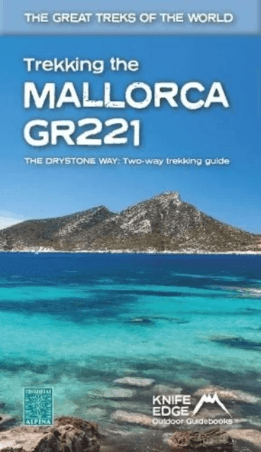Trekking the Mallorca GR221 av Andrew McCluggage