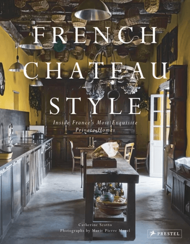 French Chateau Style av Catherine Scotto